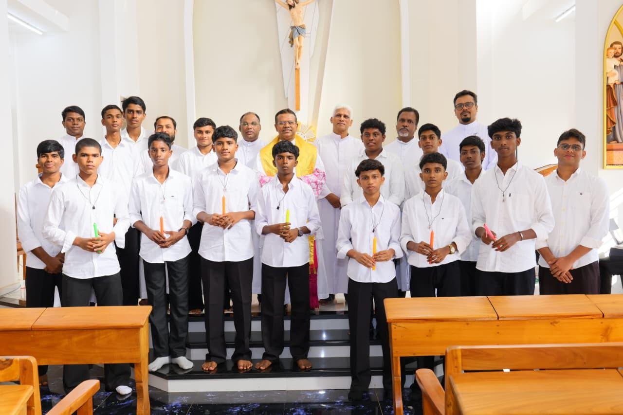 നവ വൈദീകാർത്ഥികൾക്ക് സ്വാഗതം